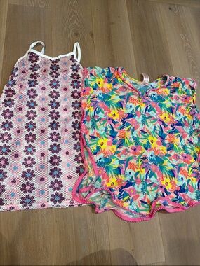Cat & Jack Size M (8) Girls Floral Crochet and Tropical Print Coverup Bundle.